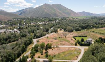 102 Polo Ln, Bellevue, ID 83313
