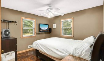 818 Madison St, Anoka, MN 55303