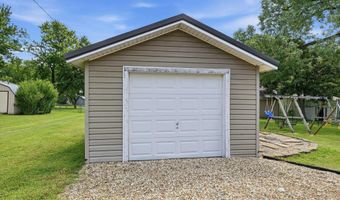 331 W 8th St, Alma, KS 66401