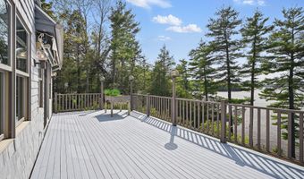 20 Eagle Point Rd, Bath, ME 04530
