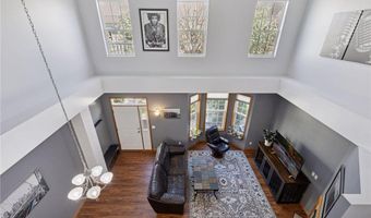 15340 Founders Ln 203, Apple Valley, MN 55124