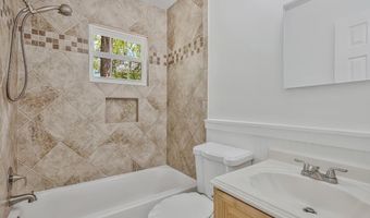 5156 LINETTE Ln, Annandale, VA 22003