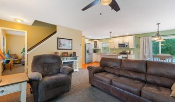 38 Fairview Ave, Auburn, ME 04210