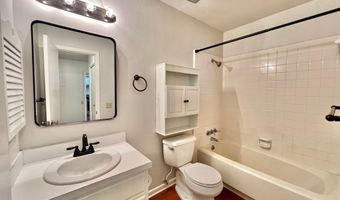 341 Lakebend Dr, Brandon, MS 39042
