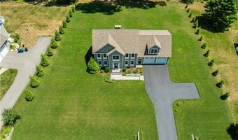42 E Lantern Rd, Lincoln, RI 02865