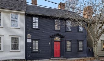 73 Thames St B, Newport, RI 02840