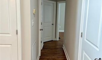 205 Huntington Shoals Dr, Athens, GA 30606