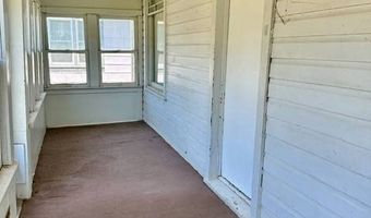 816 4th St, Alva, OK 73717
