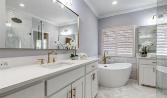 4141 Towne Green Cir, Addison, TX 75001