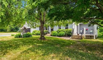 1070 Tarkiln Rd, Burrillville, RI 02830