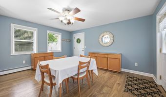 253 Sperry Rd, Bristol, CT 06010