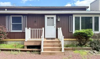 312 Midland Ct, Albrightsville, PA 18210