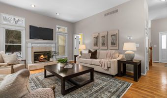 5971 Creekview Ct, Ann Arbor, MI 48108