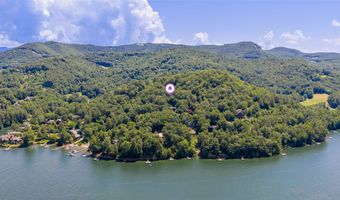 471 Rivard Rd, Glenville, NC 28736