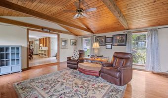 275 Streeter Woods Rd, Dorchester, NH 03266