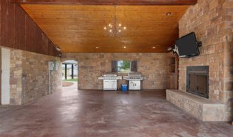 3057 Holy Rd, Abbott, TX 76621
