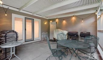 10490 W Wildrose Ct, Boise, ID 83704