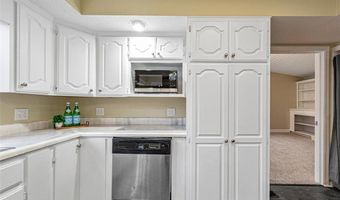 605 10th Ave NW, Austin, MN 55912