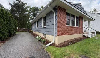 282 CEDAR Ln, Annapolis, MD 21403