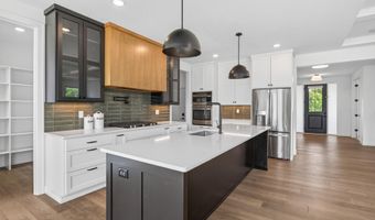16608 Inca St NW, Andover, MN 55304