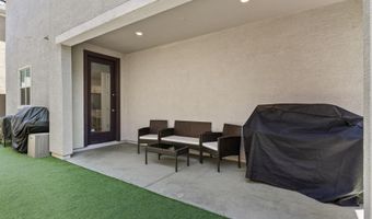 1092 E NEWLAND Dr, Chandler, AZ 85286