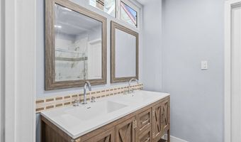 941 W 55th St, Los Angeles, CA 90037