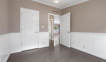 10 Raiders Ln, Raymond, NH 03077