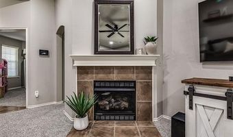 2006 W Greenleaf Ct, Bartlesville, OK 74006