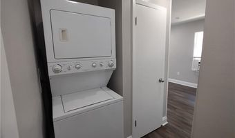 118 YORKE St B, Belle Chasse, LA 70037