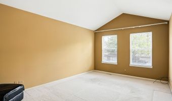 1956 N Silver Lake Rd, Arlington Heights, IL 60004