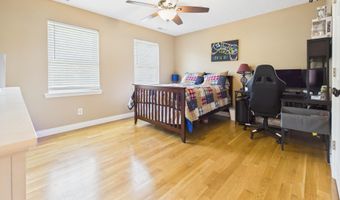 32 Diamond Dr, Barboursville, WV 25504