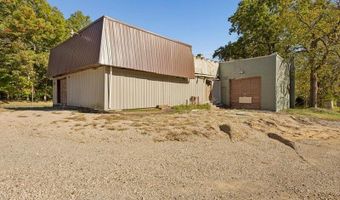 7820 Cascade Rd SE, Ada, MI 49301