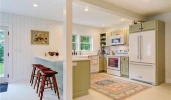 59 Melrose Ave, Jamestown, RI 02835