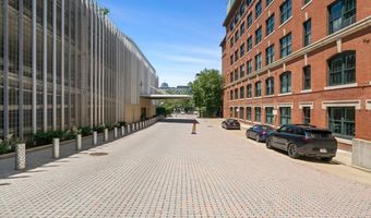 141 Dorchester Ave 711, Boston, MA 02127