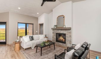 414 N Almond Ave, Brandon, SD 57005