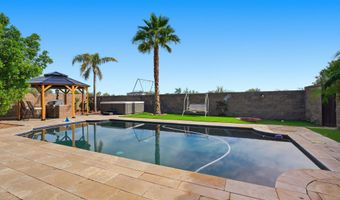 9777 N CHEMEHLEVI Dr, Casa Grande, AZ 85122