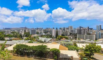 1952 Nehoa Pl, Honolulu, HI 96822
