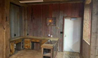 14900 Woodbridge Rd, Camden, MI 49232