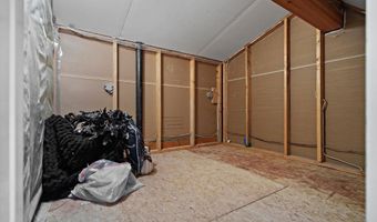 12371 Gregg Ln, Anchorage, AK 99515