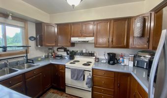 17250 Armada Center Rd, Armada, MI 48005