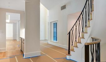 4 Duck Pond Rd, Alpine, NJ 07620