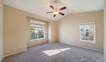 11262 Country Club Dr, Apple Valley, CA 92308