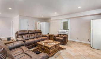 6377 Sugar Pines Cir, Angelus Oaks, CA 92305