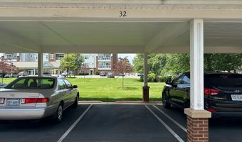 20600 HOPE SPRING Ter 202, Ashburn, VA 20147