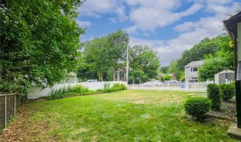38 Padelford Ave, East Providence, RI 02915