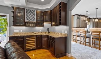 32 Allen Rd, Billerica, MA 01821