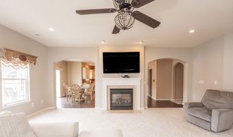 1661 Devonshire Ave, Avon, IN 46123