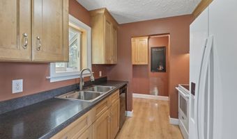 8508 DICK WOODS Rd, Afton, VA 22920