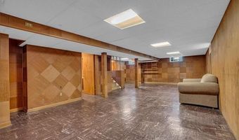 19030 Champaign Rd, Allen Park, MI 48101