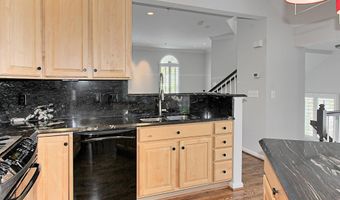 5120 GRIMM Dr, Alexandria, VA 22304